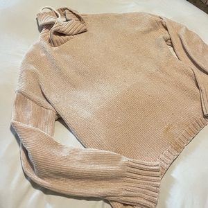 Cream chenille turtleneck sweater from Forever 21! Size L.